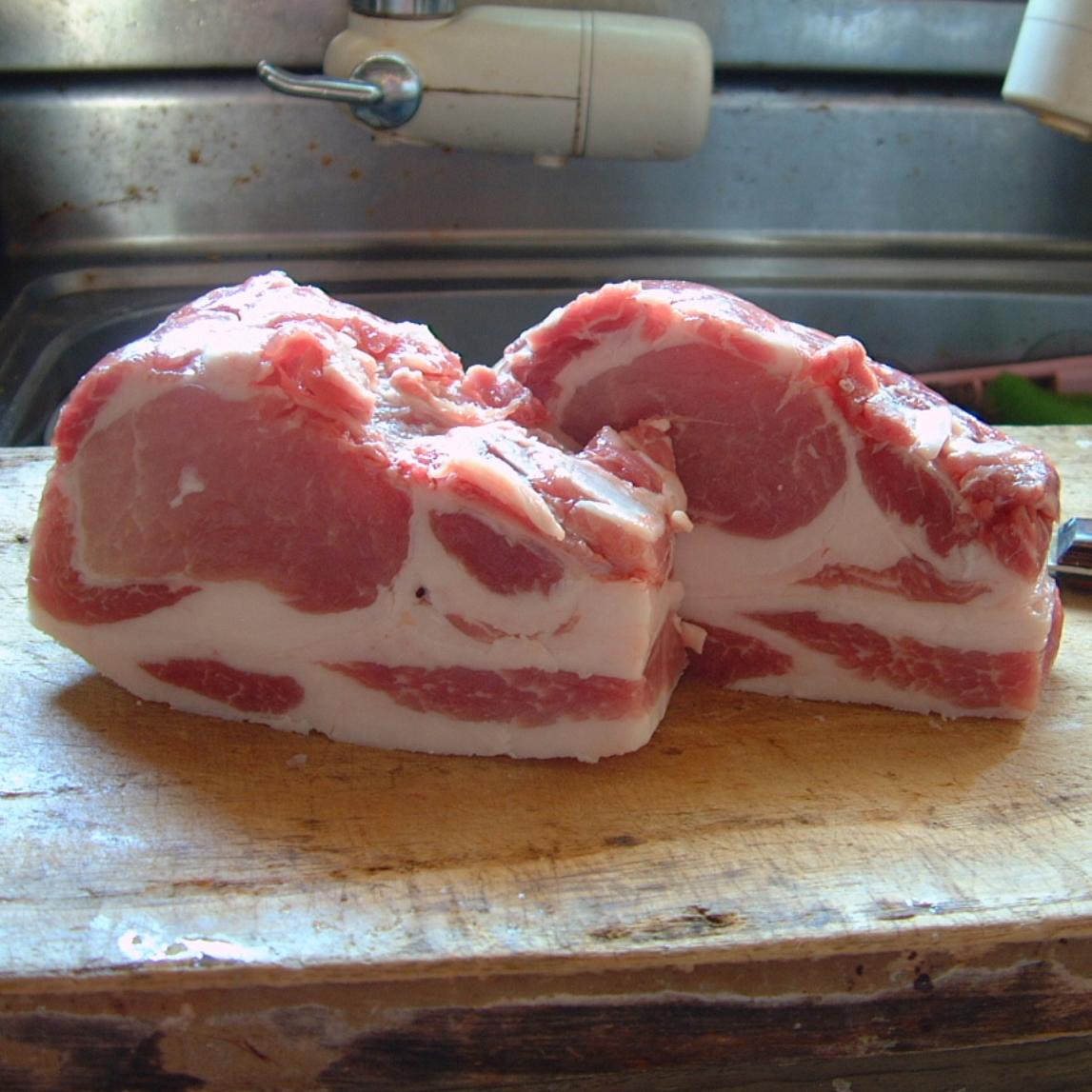 ハム ベーコン 国産放牧豚100％で作るロースハム（500ｇ）/ベーコン（300ｇ）詰め合わせ   べーべキュー ギフト   無増量材 国産 手作り 放牧飼育